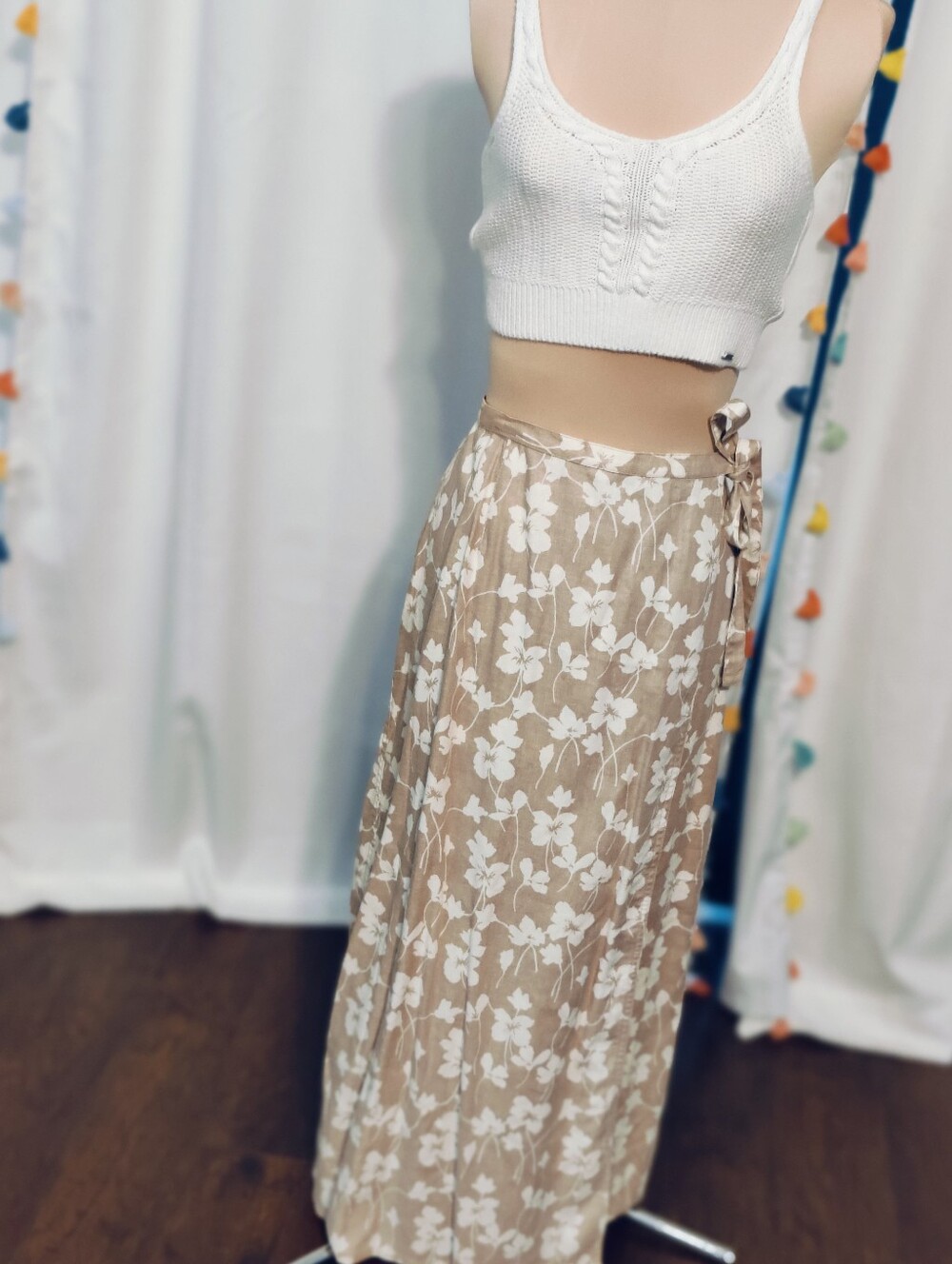 Vintage Y2K Liz Claiborne Low Slung Linen  Floral Maxi Skirt true wrap around SM